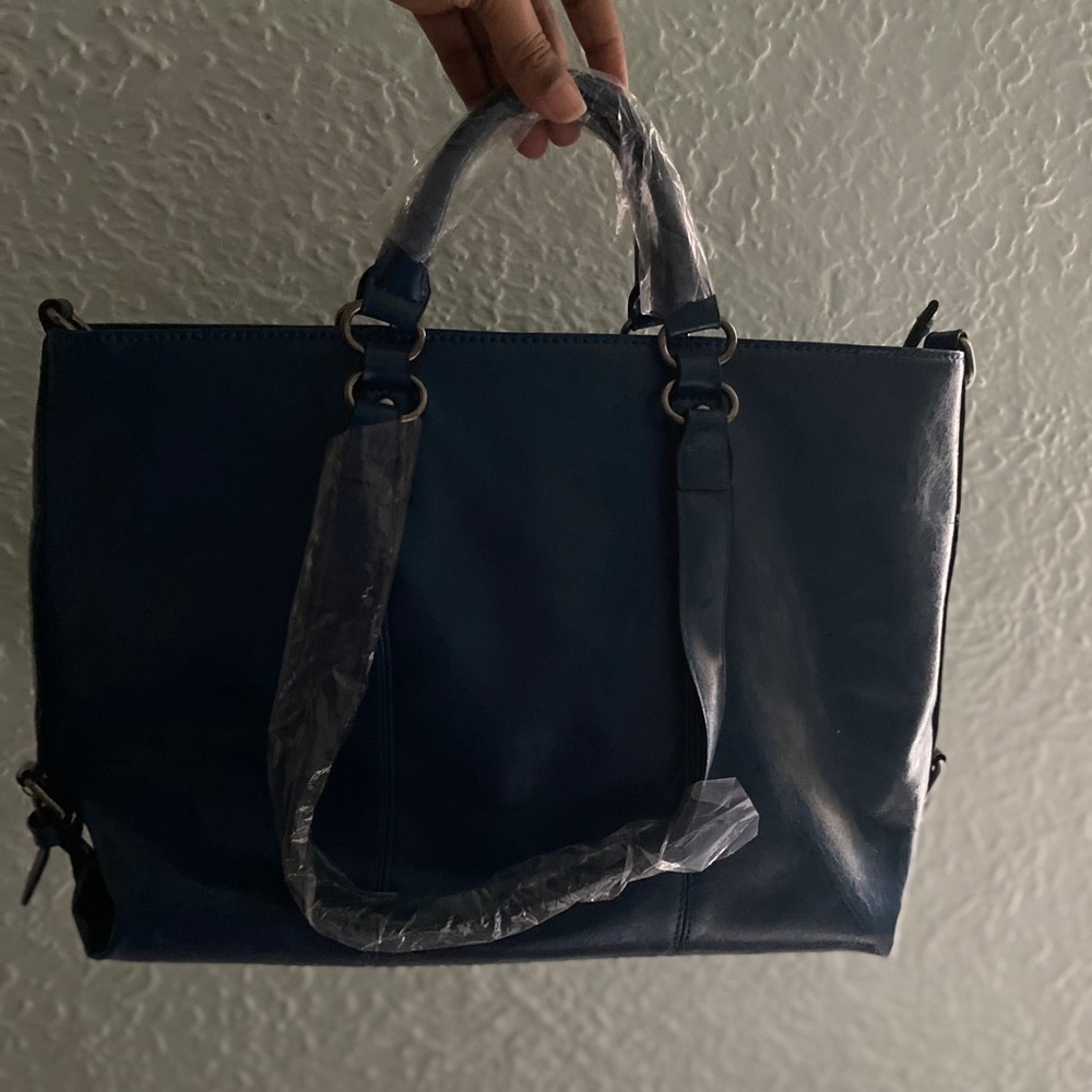 Blue Tote - Picture 6 of 7